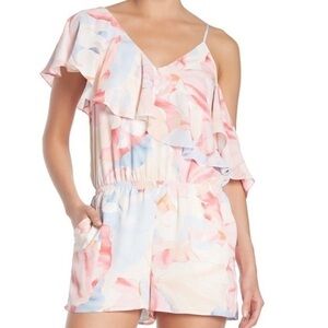1 State NWT Floral print shorts romper size S